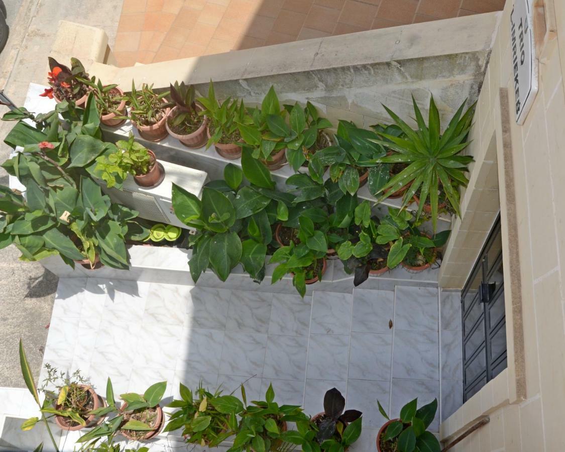 Silia'S Maisonette Marsaskala Exterior foto